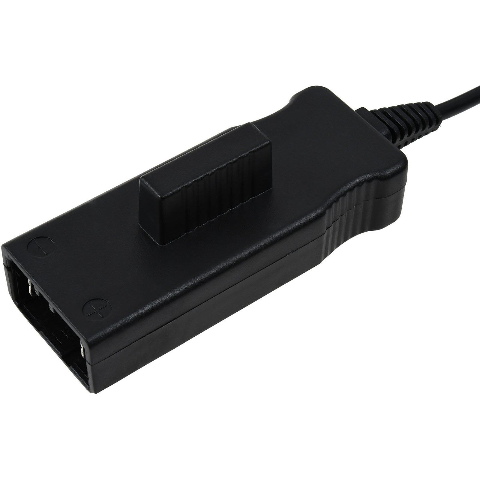Schwarzes Ladegerät mit Stecker und Plus/Minus-Zeichen.