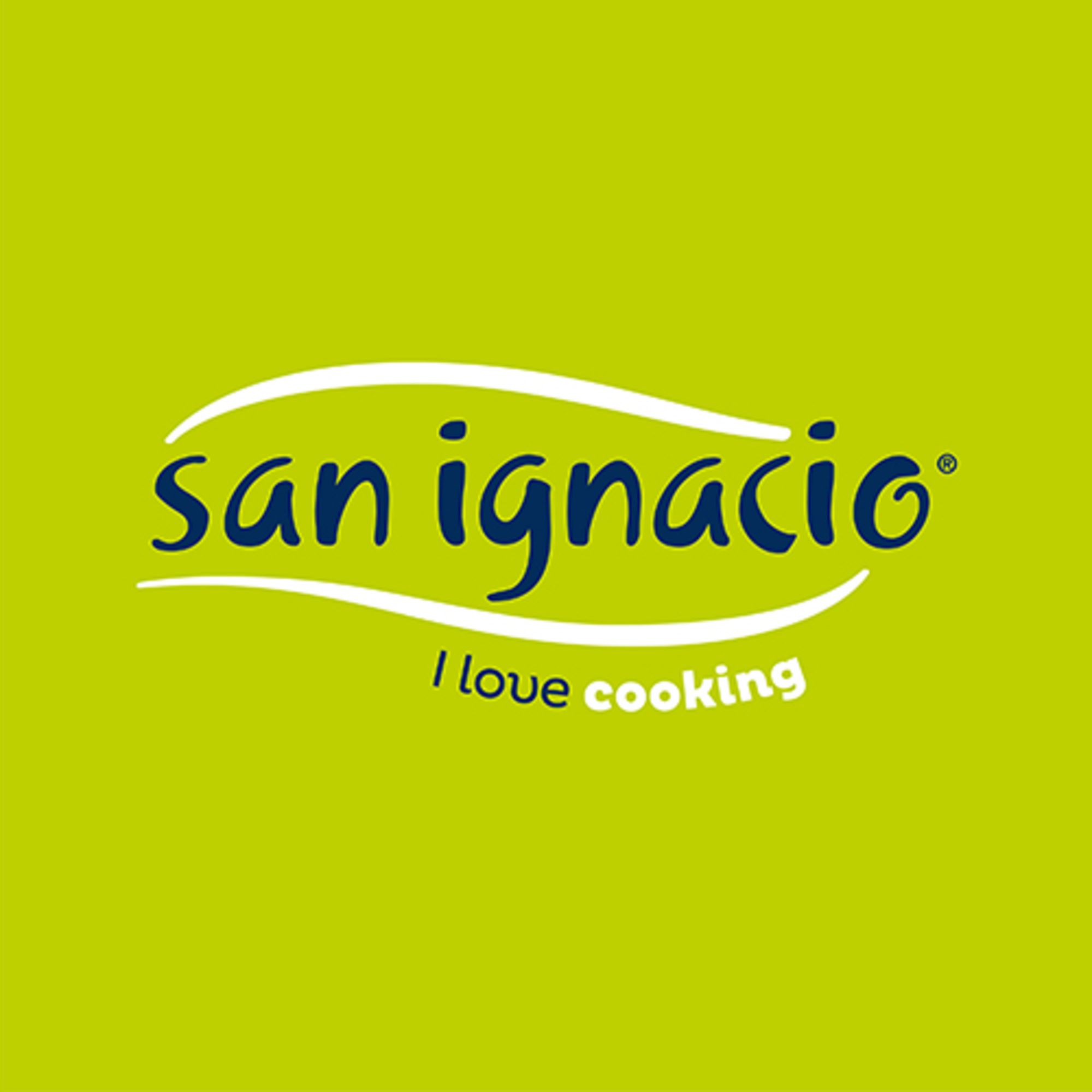 El logotipo de San Ignacio sobre un fondo verde, con las palabras 'I love cooking' debajo en blanco.
