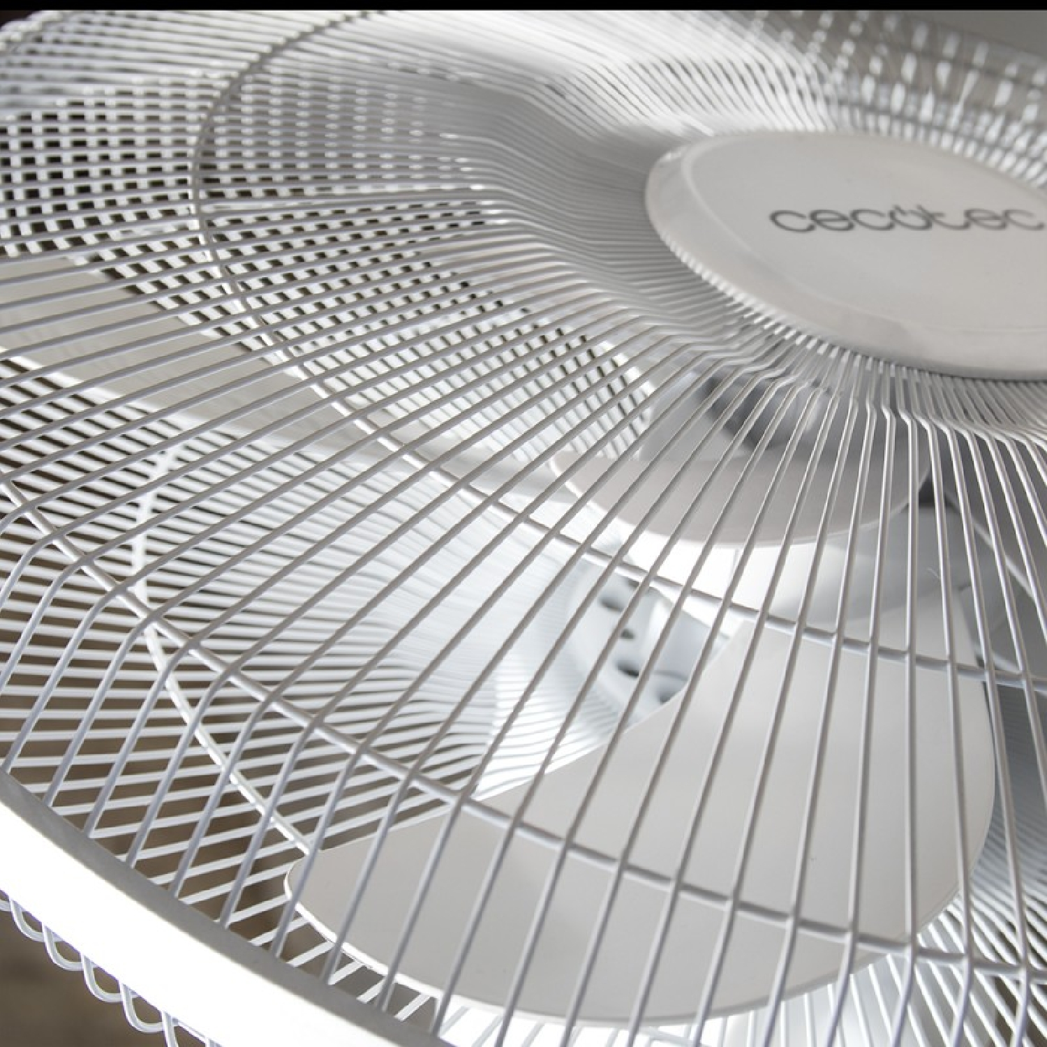 Wentylator Stojący CECOTEC EnergySilence 1010 Extremeflow Biały