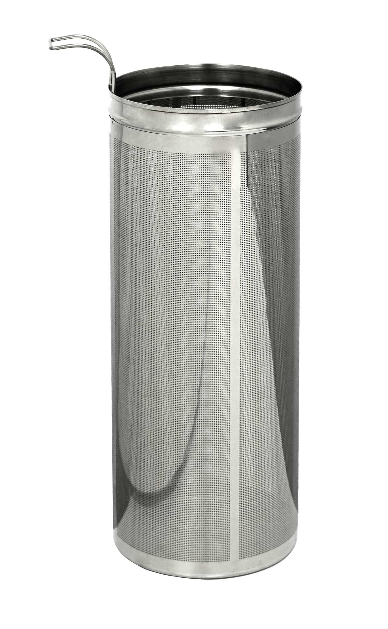 Ein zylindrischer Edelstahlfilter mit Griff, isoliert auf weißem Hintergrund.