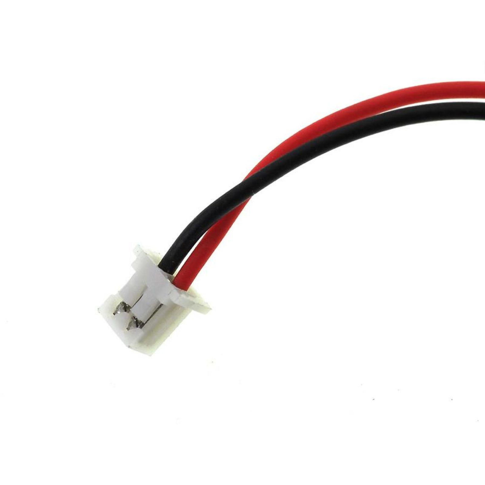 Dos cables eléctricos, uno rojo y otro negro, conectados a un conector blanco.
