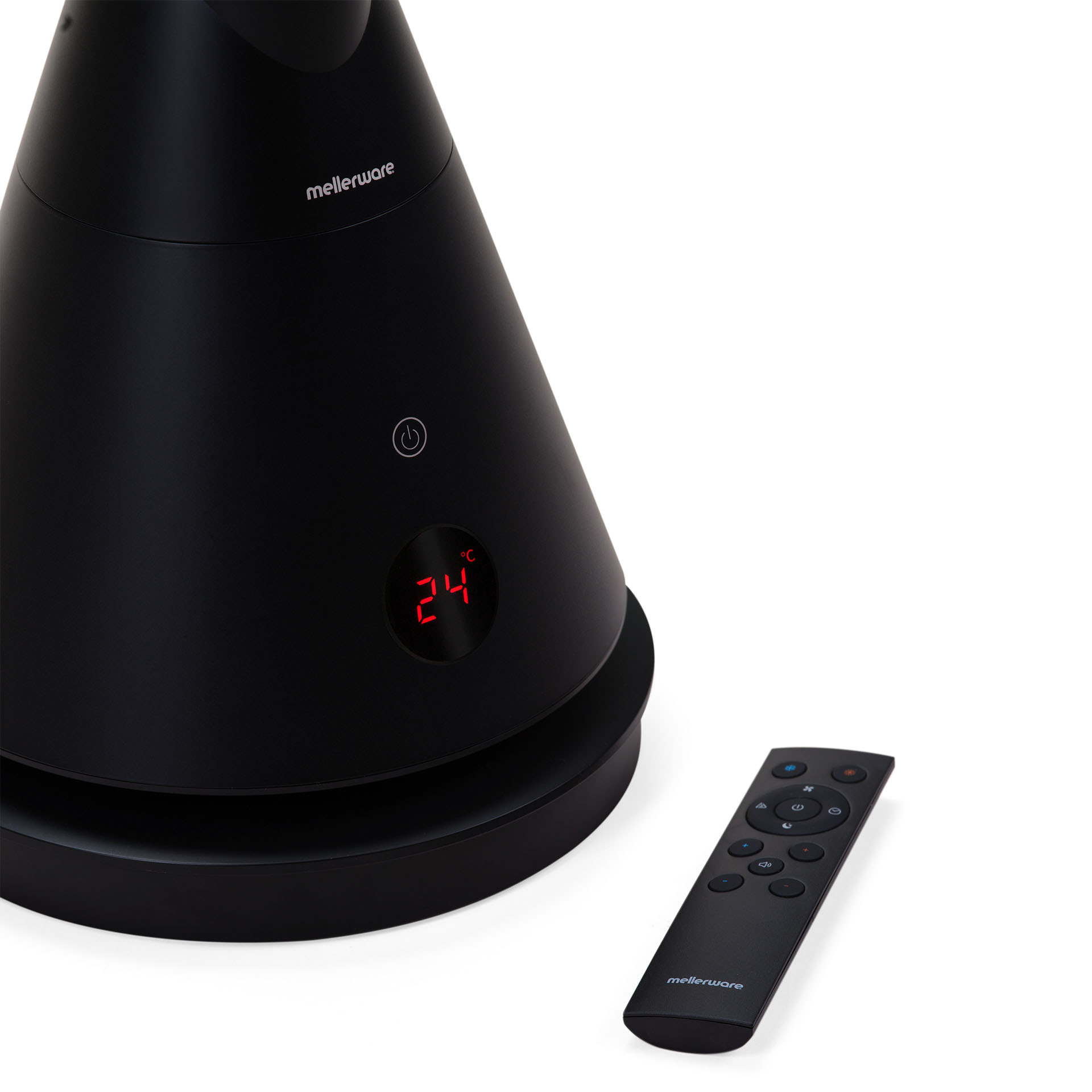 Ventilador de torre negro con pantalla digital roja que muestra 24 grados Celsius. Mando a distancia presente.