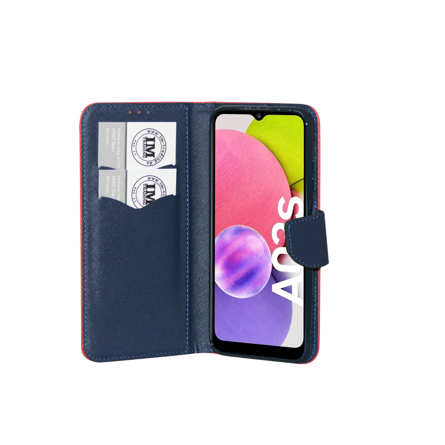 Handyhülle mit Handy, zwei Karten und blauem Cover, auf weißem Hintergrund.