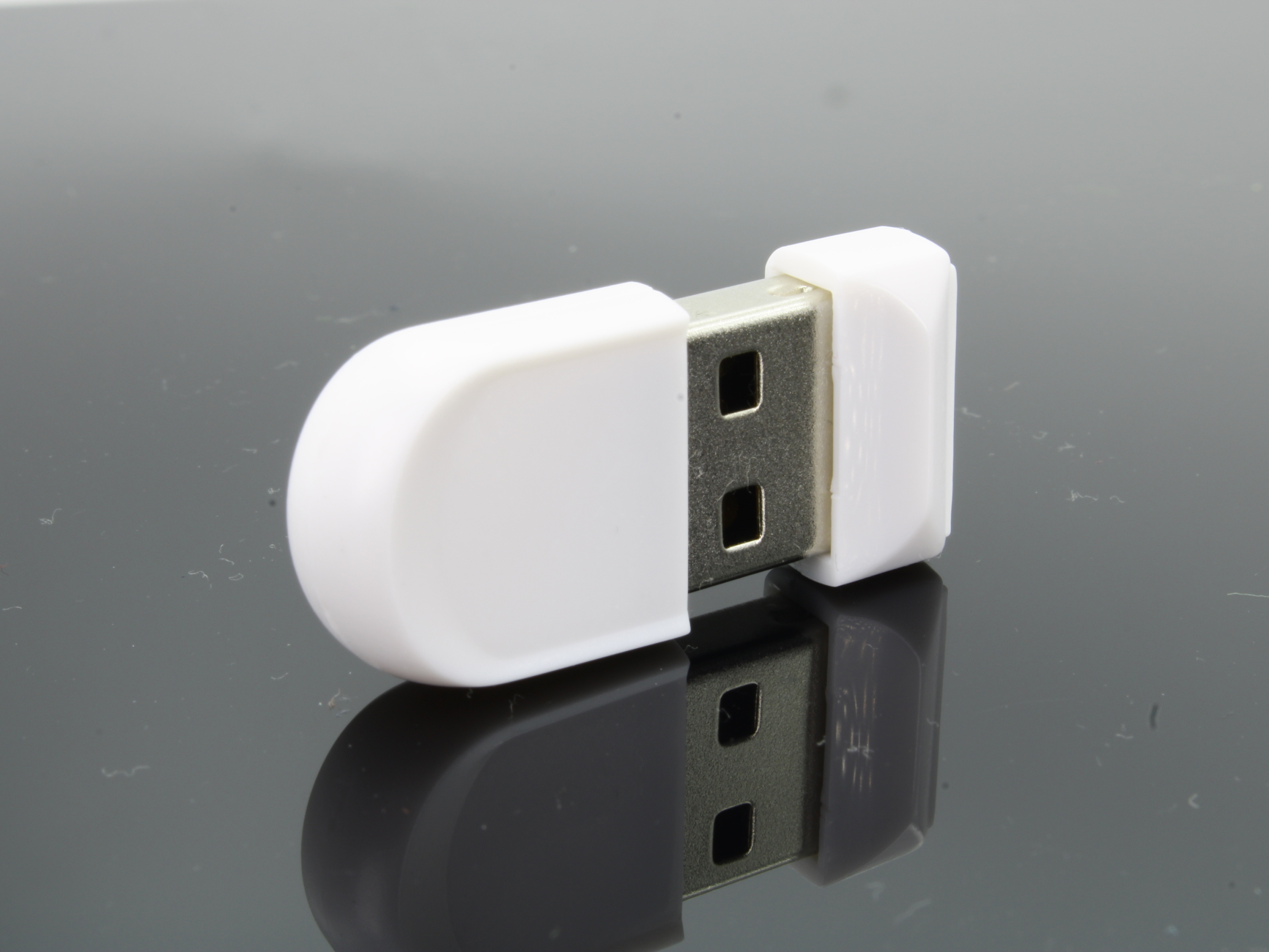 USB GERMANY K1 Mini 32 GB) ®ULTRA (Weiß, USB-Stick