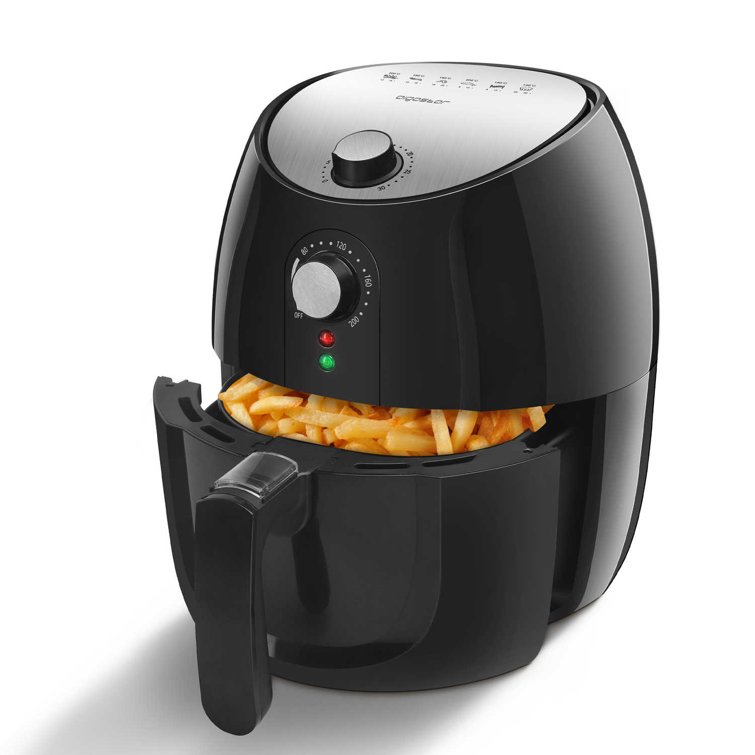 Freidora de aire negra con la cesta abierta, llena de patatas fritas. Tiene un panel de control y un asa.