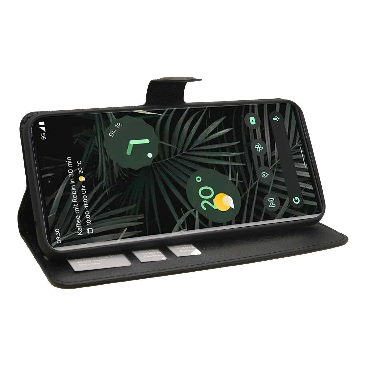 Geöffnete schwarze Handyhülle mit Telefon. Das Telefon zeigt eine Benutzeroberfläche.
