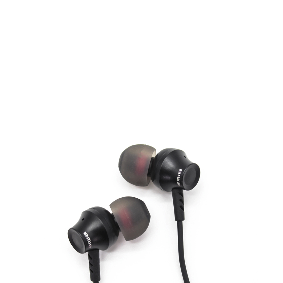 Czarne słuchawki douszne z czerwoną wewnętrzną częścią na białym tle.