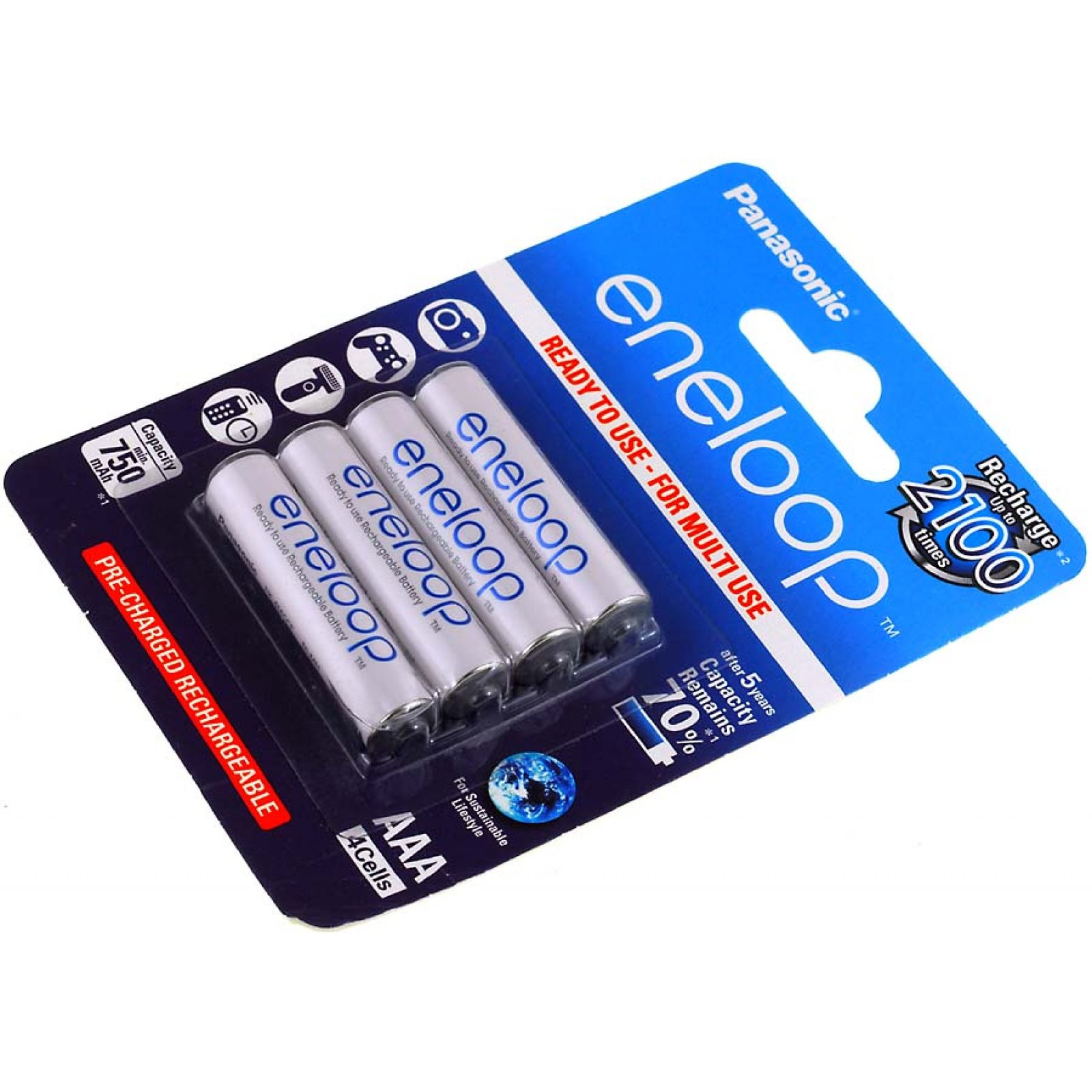 Cuatro pilas eneloop AAA en un paquete azul y blanco, con texto y logotipos.