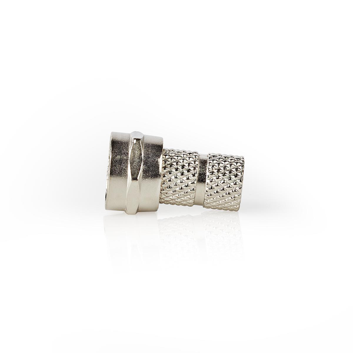 Zilverkleurige F-connector op wit. Het heeft een getextureerd oppervlak en is schuin.