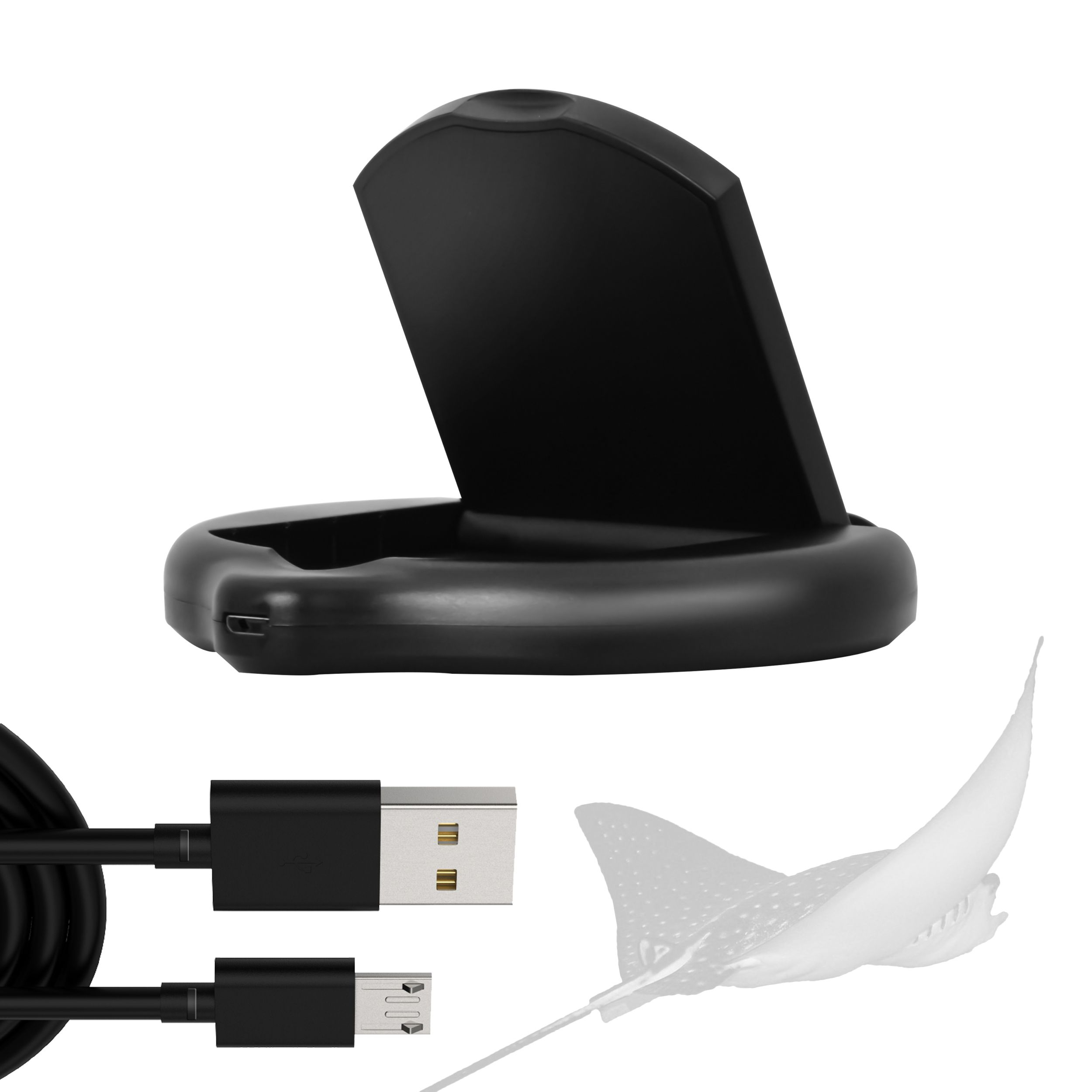 Schwarzes kabelloses Ladepad mit einem USB-Kabel. Eine weiße, rochenartige Form im Hintergrund.