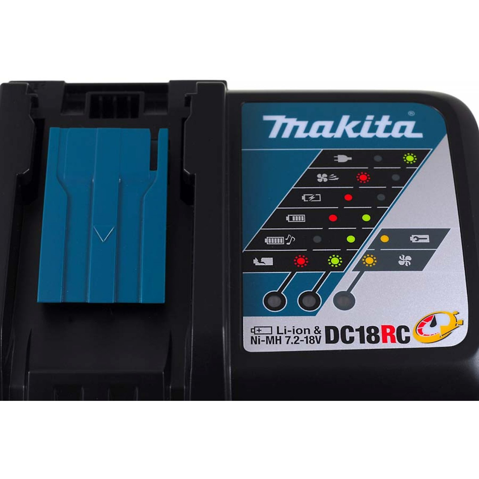 Cargador Makita negro con acento turquesa e indicadores de estado.