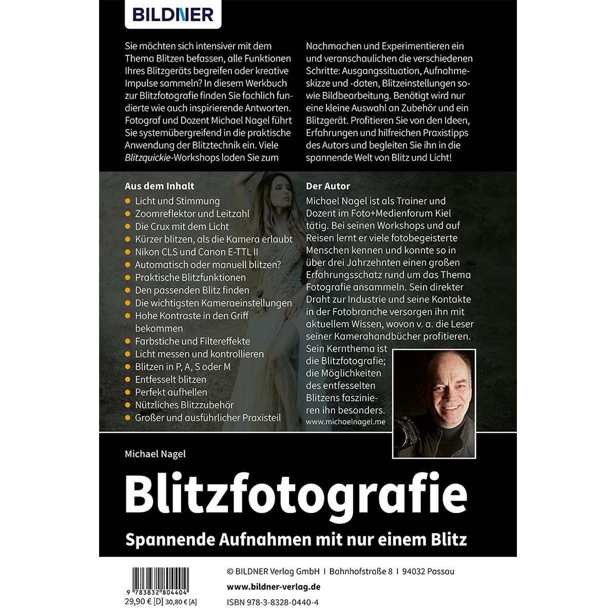 Buchcover mit Titel 'Blitzfotografie'. Autor Michael Nagel. Das Buch lehrt Blitzfotografietechniken.
