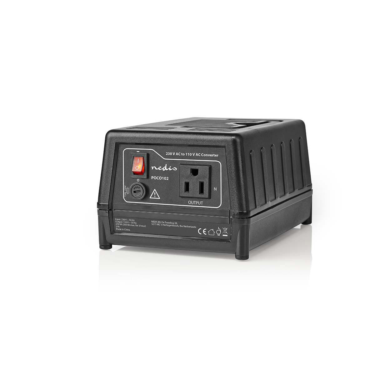 Zwarte AC naar 110V AC converter. Het heeft een stopcontact, aan/uit-knop en een kleine poort aan de zijkant.