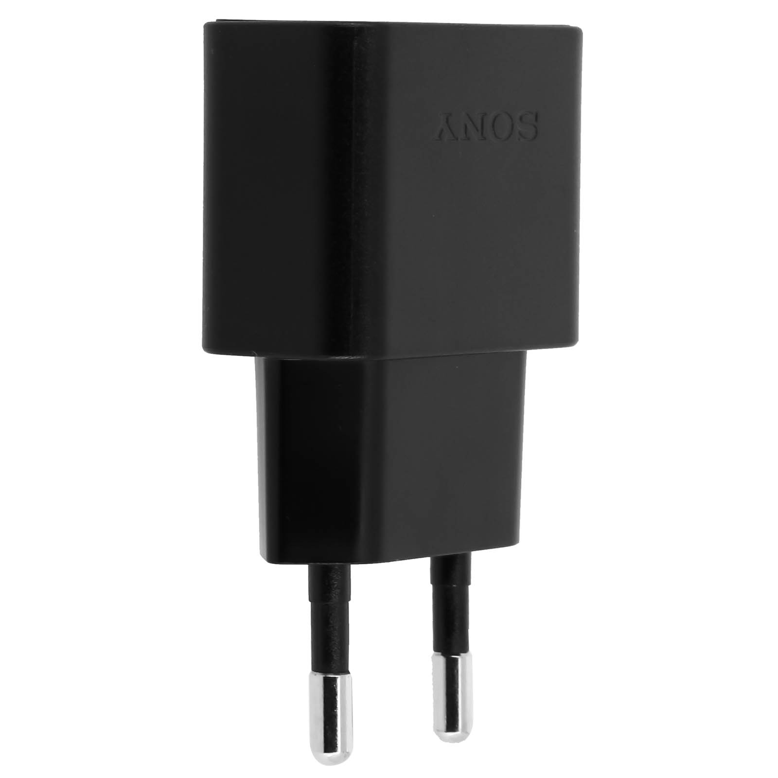 Caricatore Sony nero con due spine argentate. Sfondo bianco.