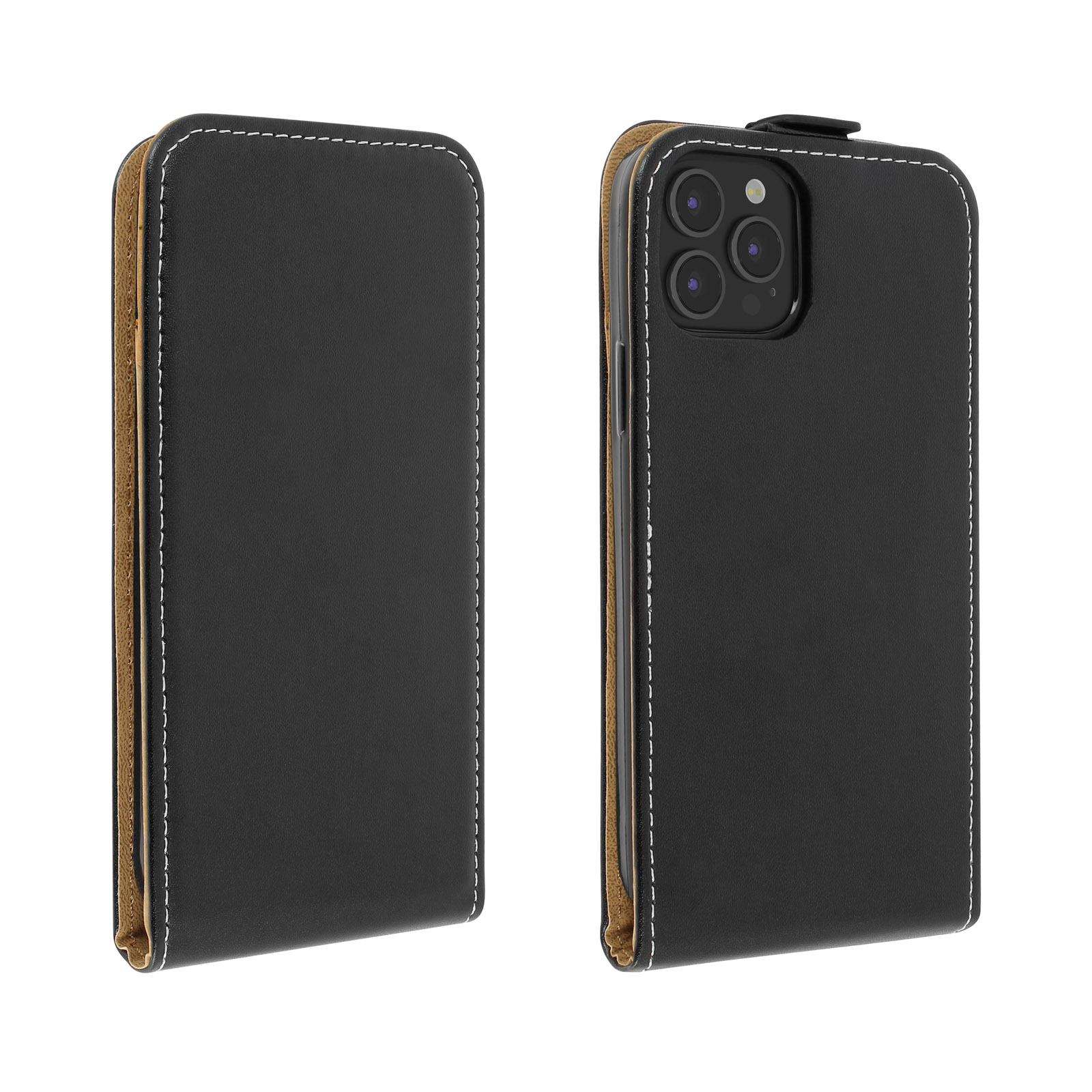 Una custodia per telefono in pelle nera con cuciture. La fotocamera del telefono è visibile.