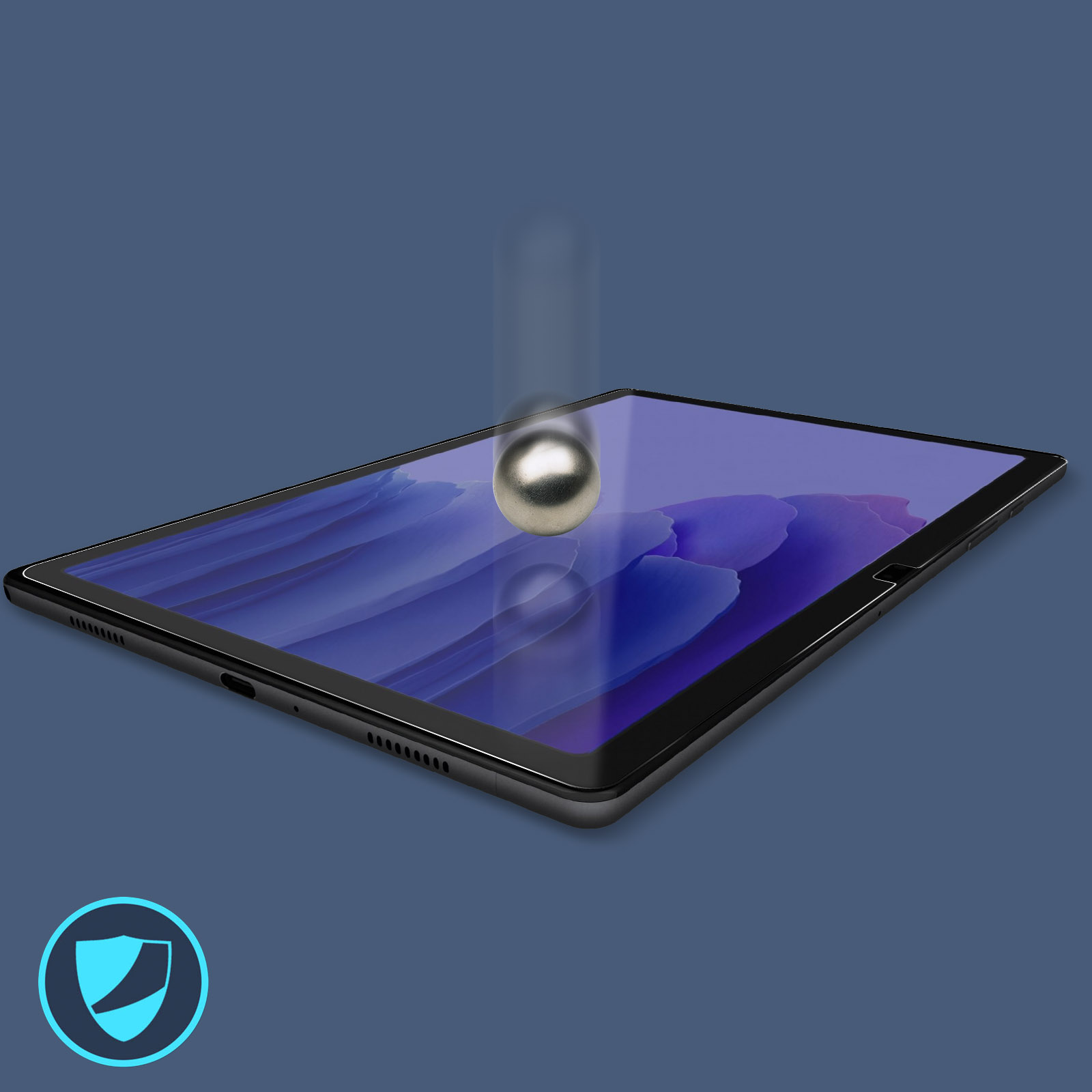 Tablet met schermbeschermer, een zilveren bal staat op het punt het scherm te raken. Blauwe achtergrond.