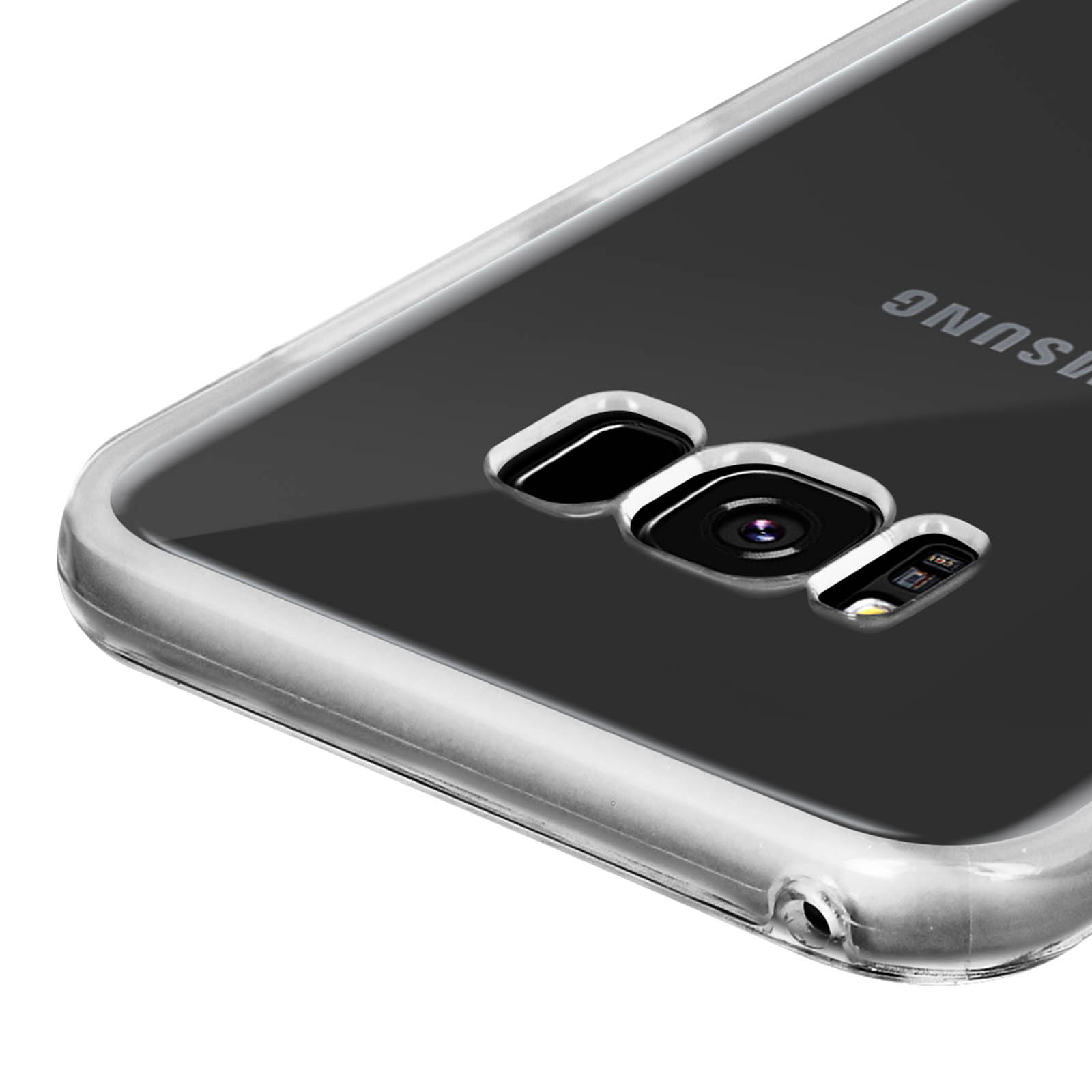 Una funda transparente para teléfono, mostrando la cámara y los detalles del logotipo. La funda es transparente.