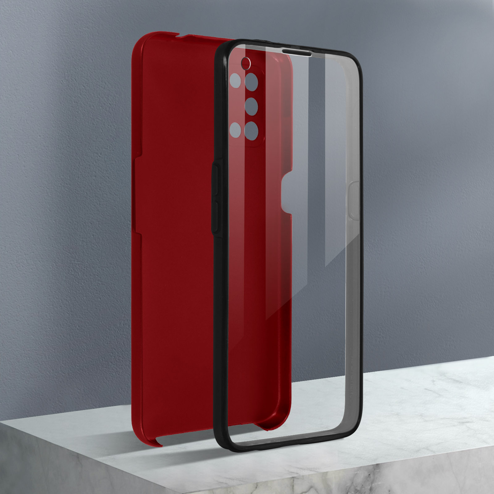 Retro del telefono rosso e custodia trasparente. La custodia è attorno al telefono rosso. Sfondo grigio.