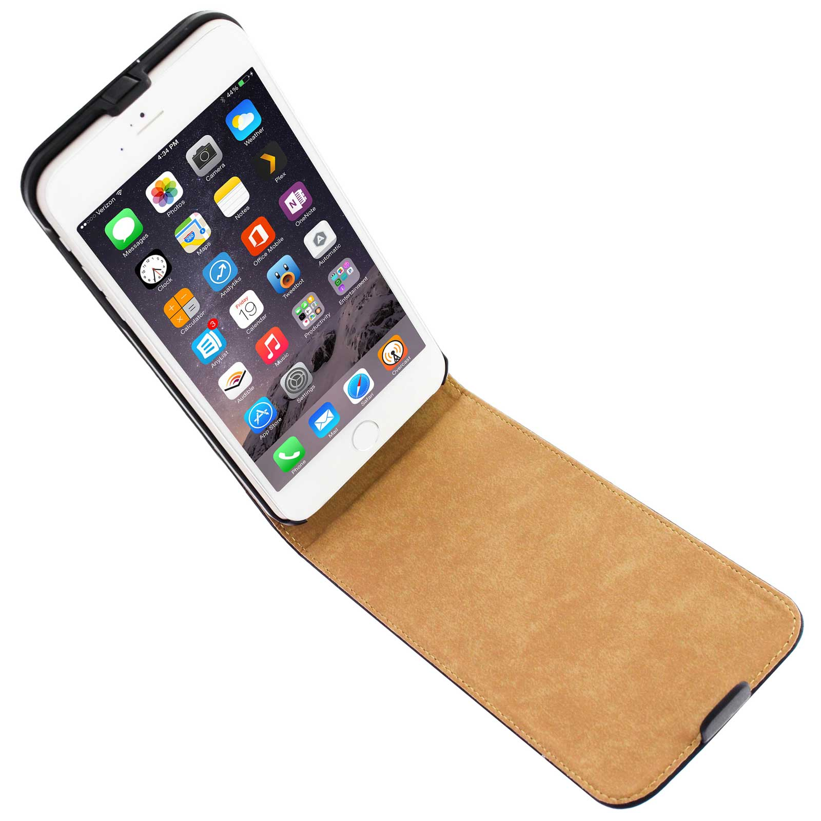 Un teléfono blanco con funda negra, inclinado sobre una mesa, mostrando la pantalla.