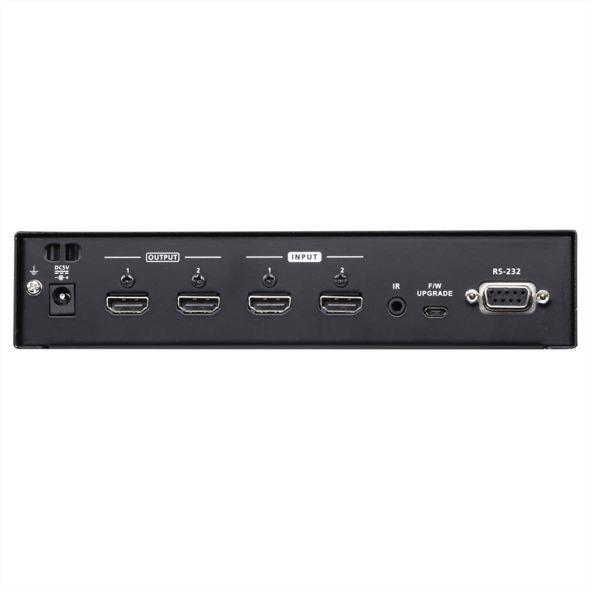 Schwarzes elektronisches Gerät mit Ein- und Ausgangsanschlüssen, Etiketten und einem RS-232-Anschluss.