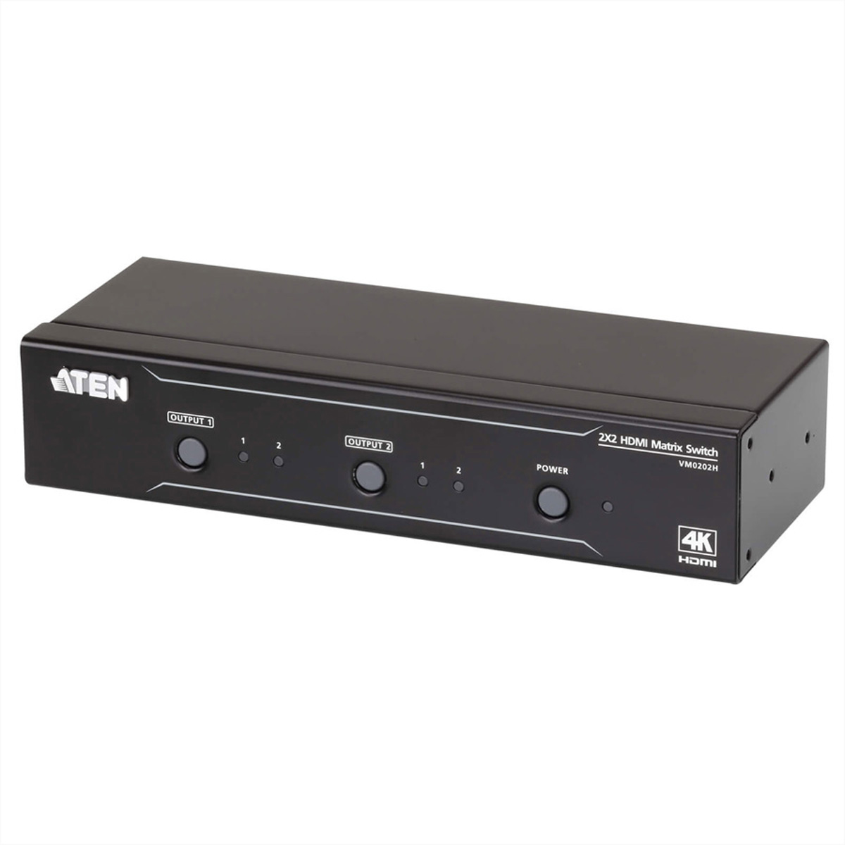 Ein schwarzer 2x2 HDMI Matrix Switch. Hat Ausgangs- und Ein-/Aus-Tasten und das Label 4K HDMI.