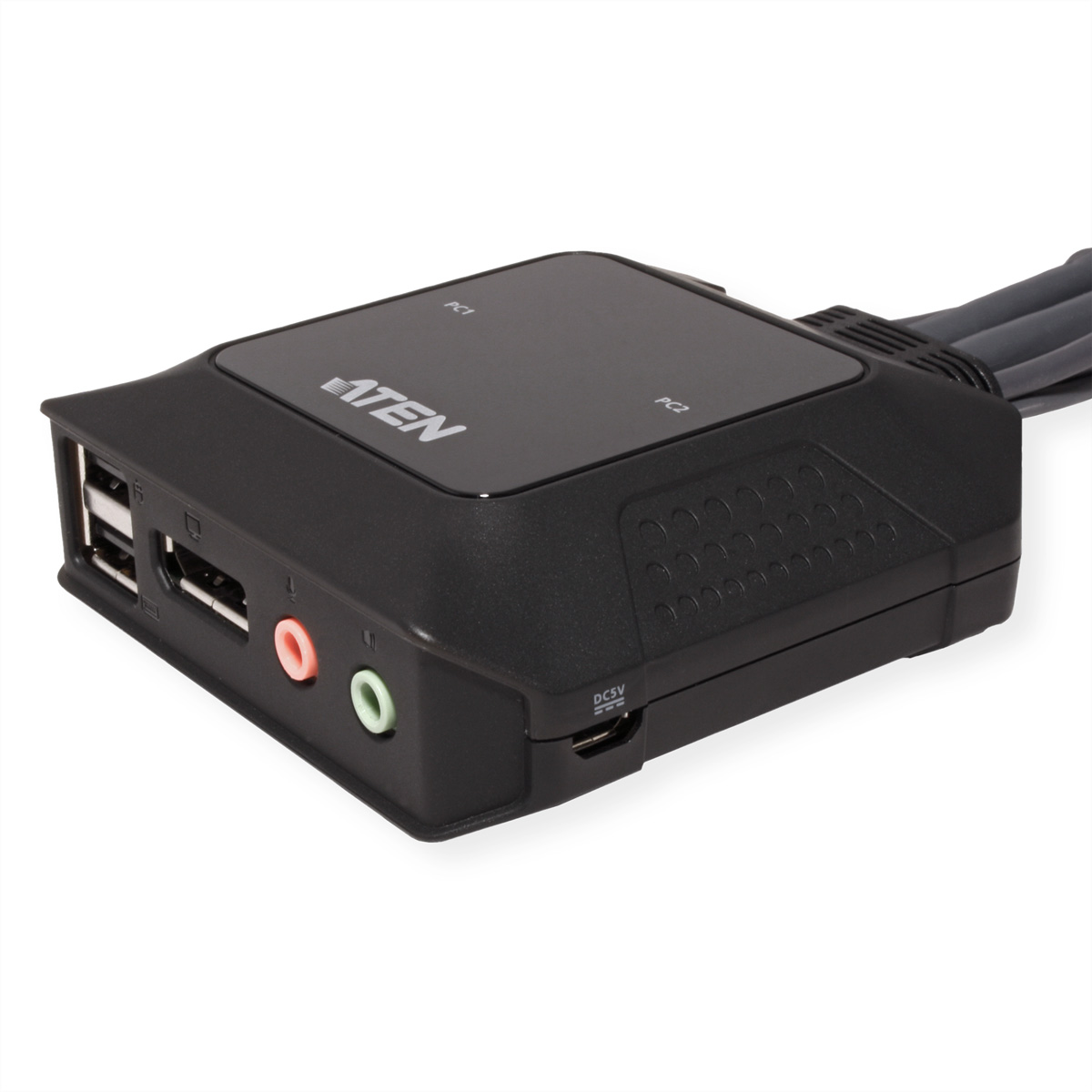 Schwarzer ATEN USB-Switch mit USB- und Audioanschlüssen.  Ein DC5V-Anschluss befindet sich an der Seite.