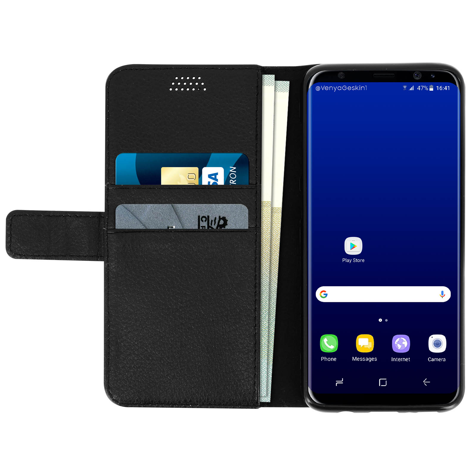 Telefono nero in una custodia a portafoglio, con carte e lo schermo del telefono.