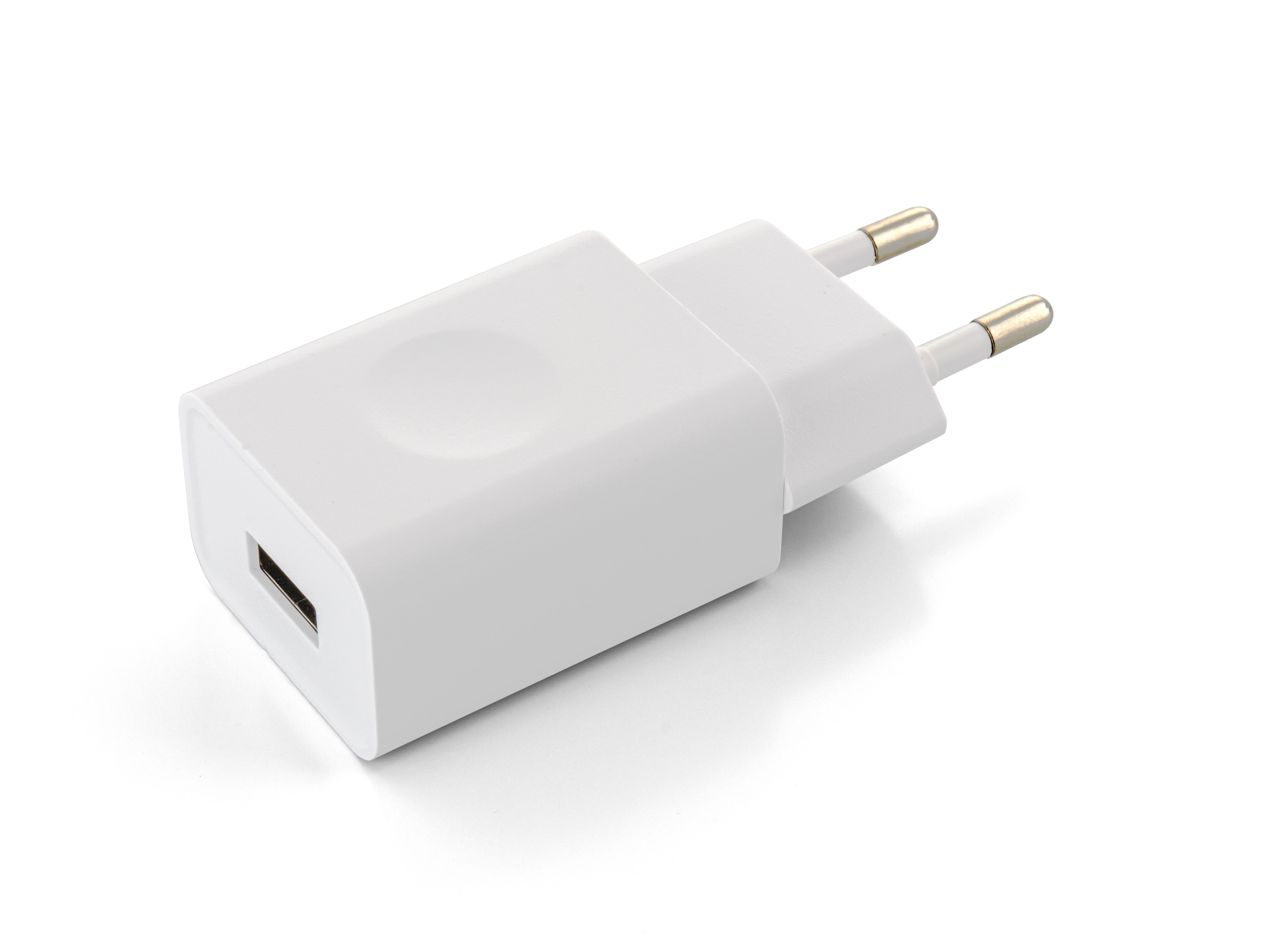 Weißes USB-Ladegerät mit zwei Stiften für die Steckdose.