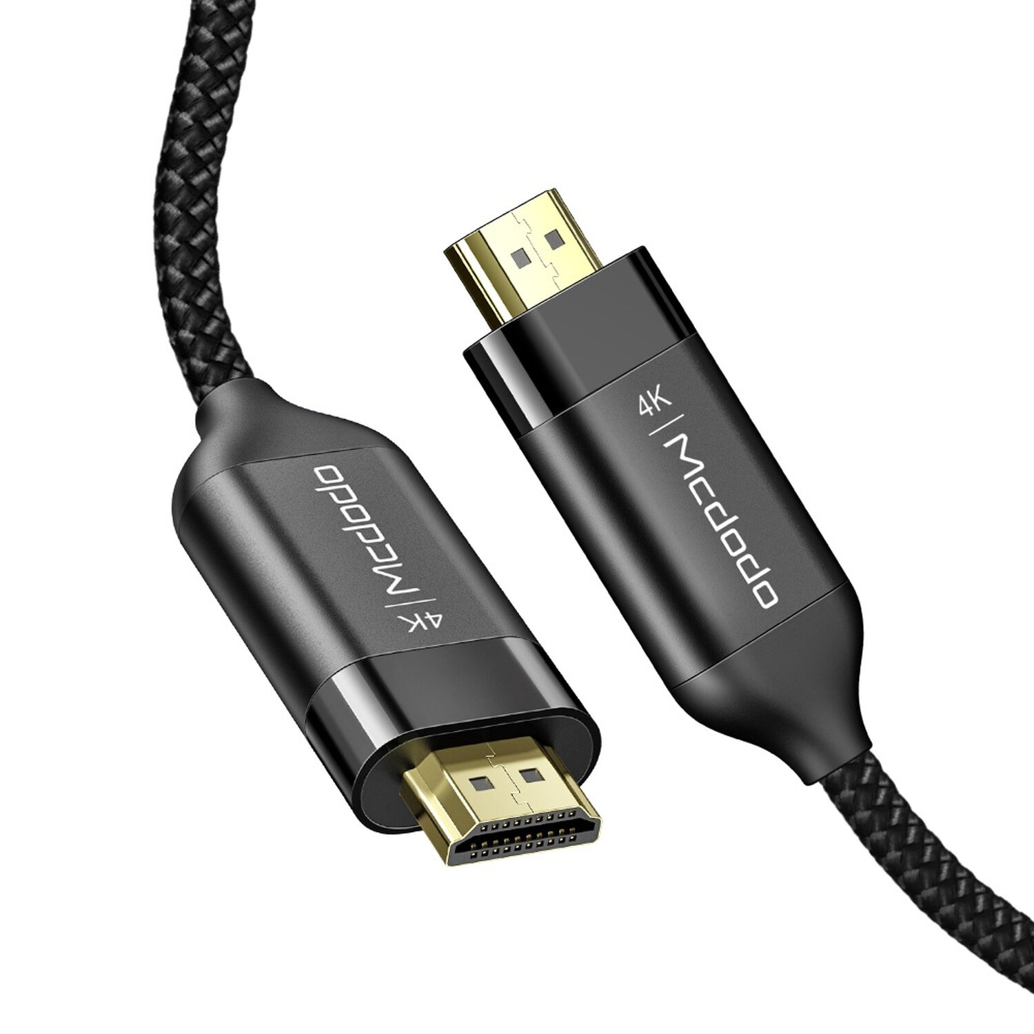 Ein schwarzes HDMI-Kabel mit goldenen Anschlüssen.