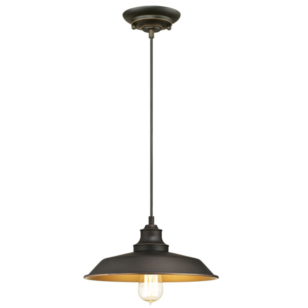 Eine schwarze Pendelleuchte mit goldener Innenausstattung und sichtbarer Glühbirne.