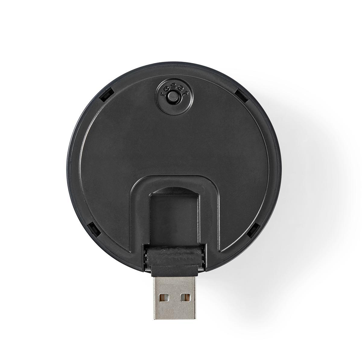 Schwarzes USB-Ladegerät mit USB-Anschluss auf weißem Untergrund.