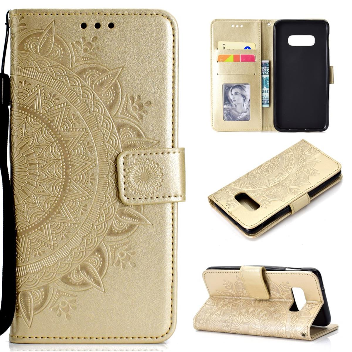 Goldene Handyhülle mit geöffneten Klappen, Karten, Bargeld und Telefon.