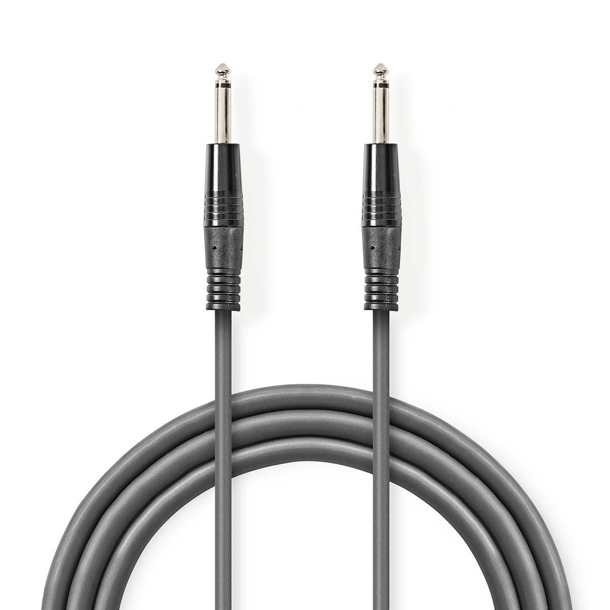 Graues Audiokabel mit zwei silbernen Klinkensteckern auf weißem Hintergrund.