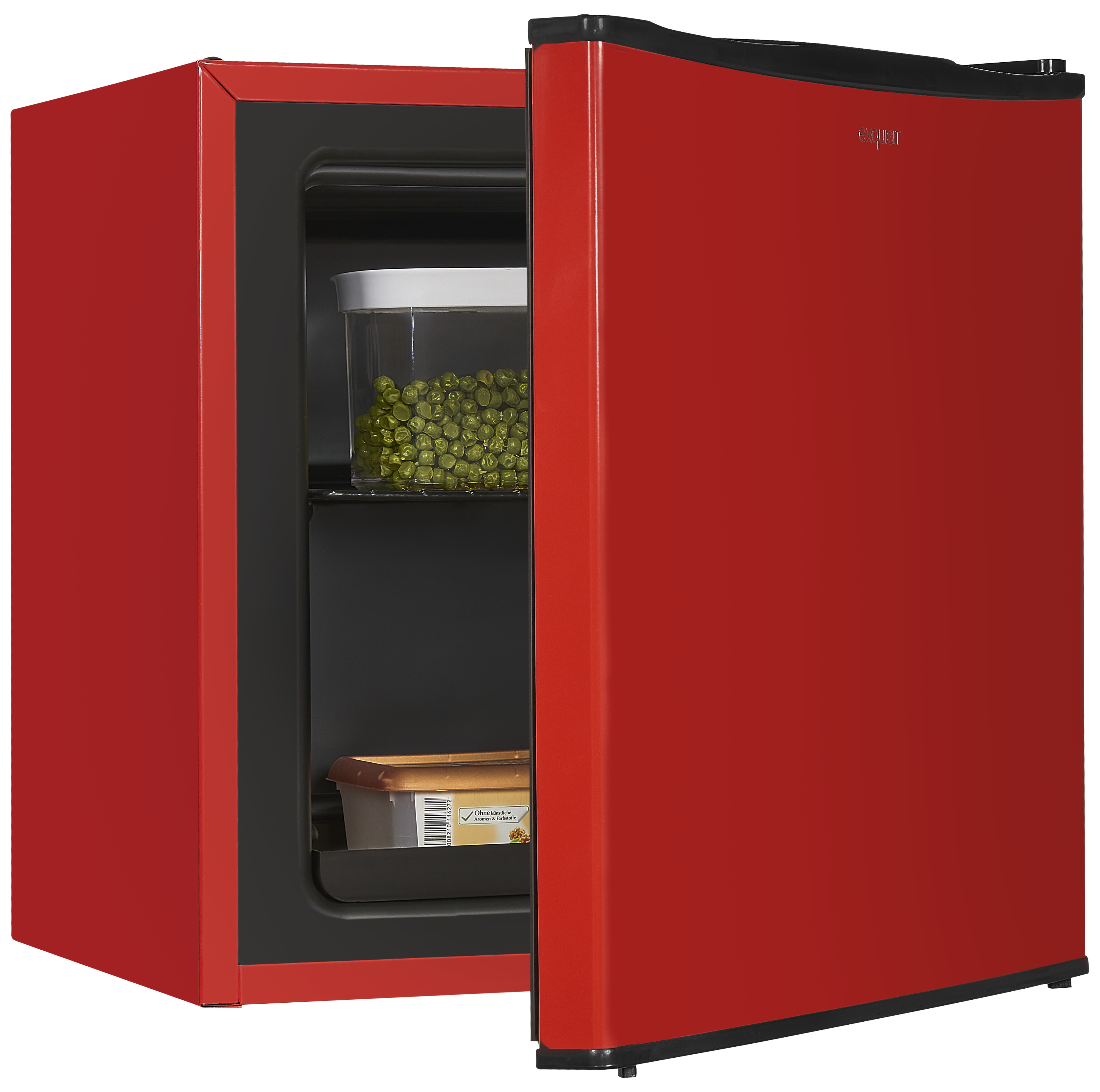 Ein roter Minikühlschrank mit offener Tür, der grüne Bohnen zeigt. Weißer Hintergrund.