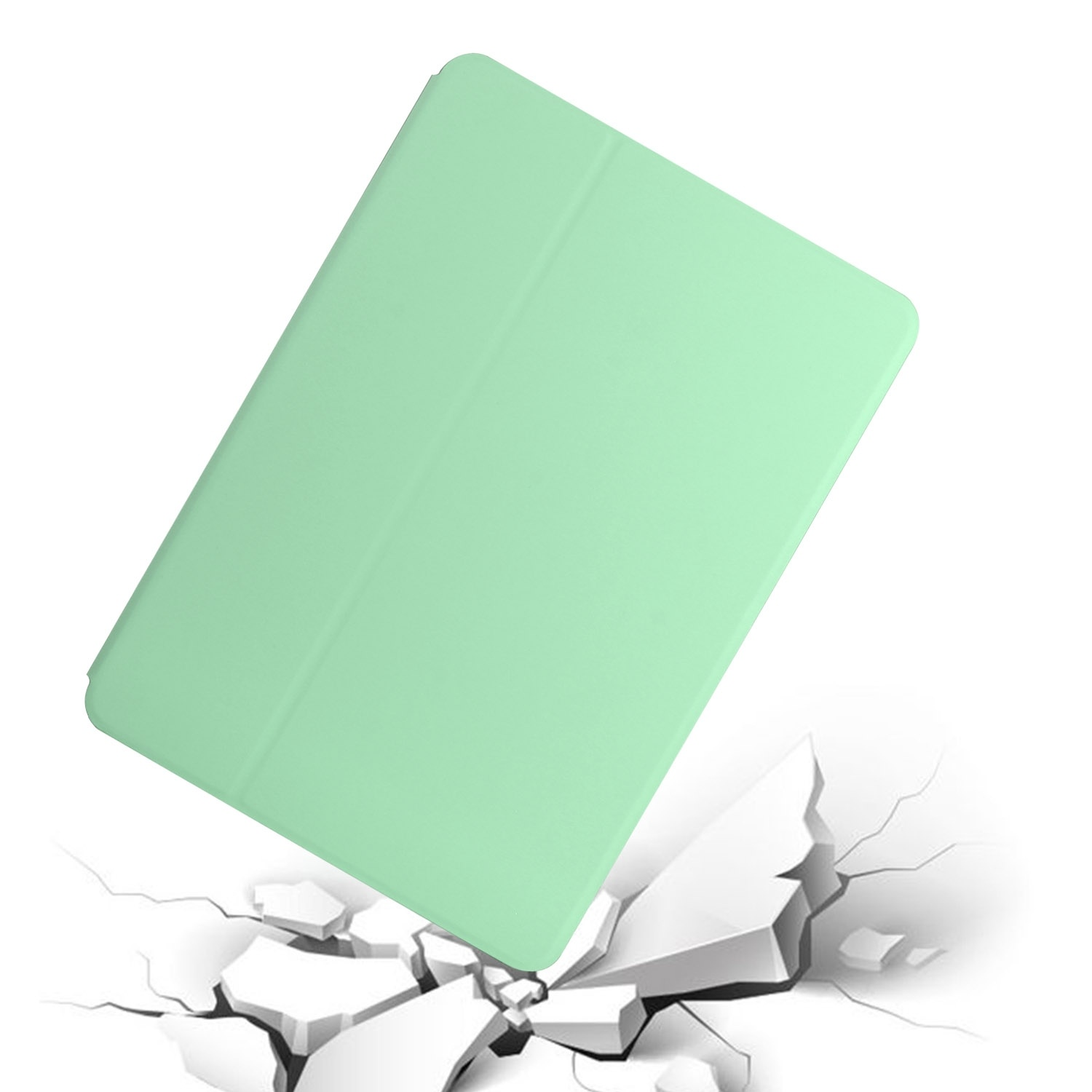 Minzgrüne Tablet-Hülle mit Rissen darunter, vor weißem Hintergrund.