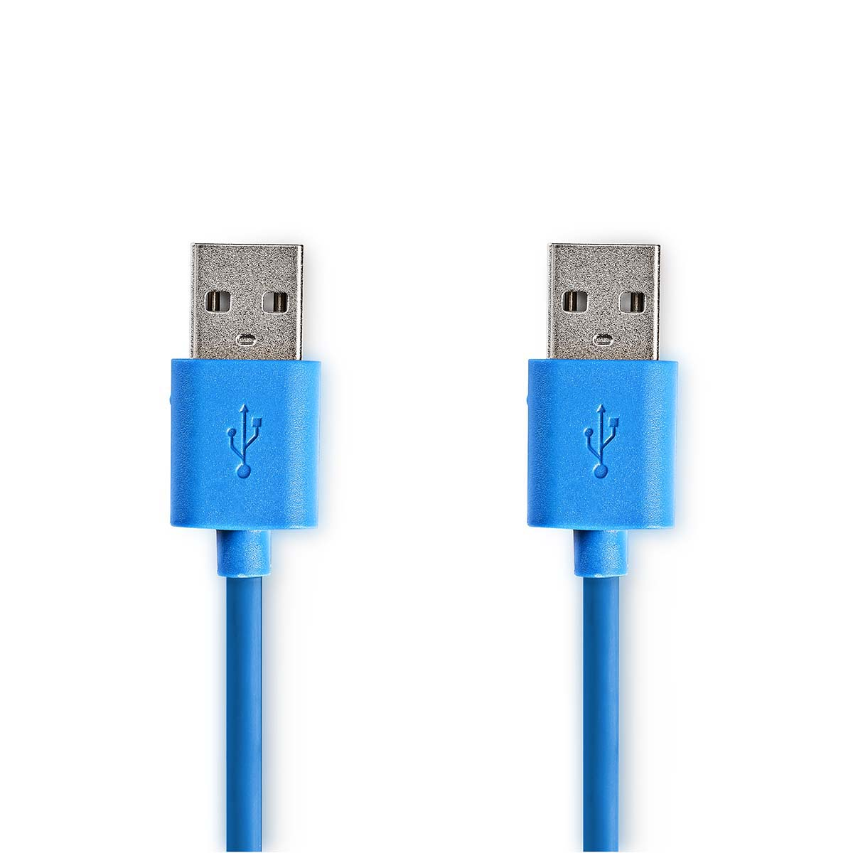 Due cavi USB blu su sfondo bianco. Connettori USB maschio.