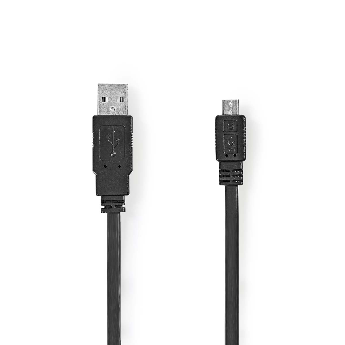 Zwei USB-Kabel, eines ist Standard und das andere Micro. Beide sind schwarz und auf weißem Hintergrund.