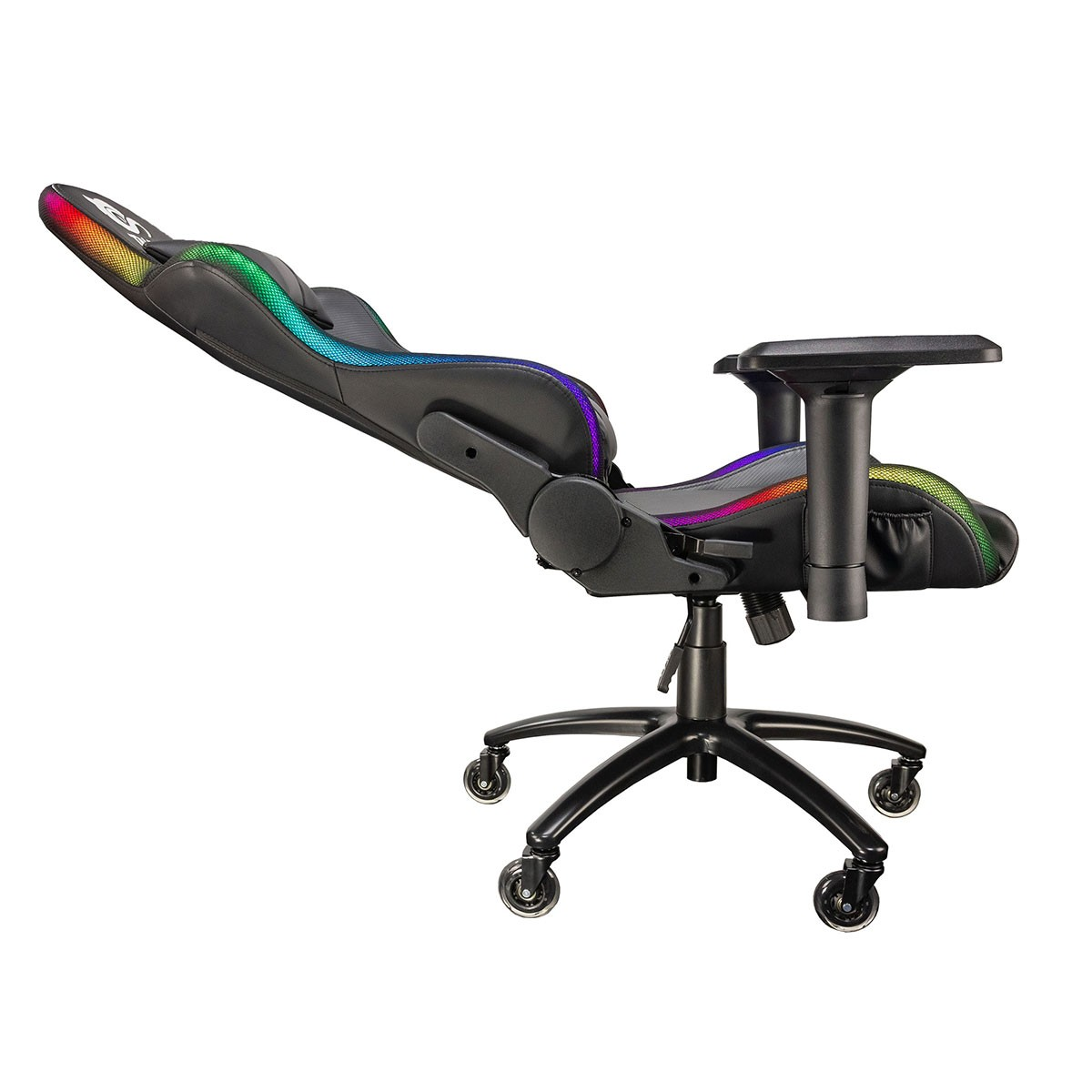 Silla gaming, negro con luces de color, reclinada, con reposabrazos y base negra.