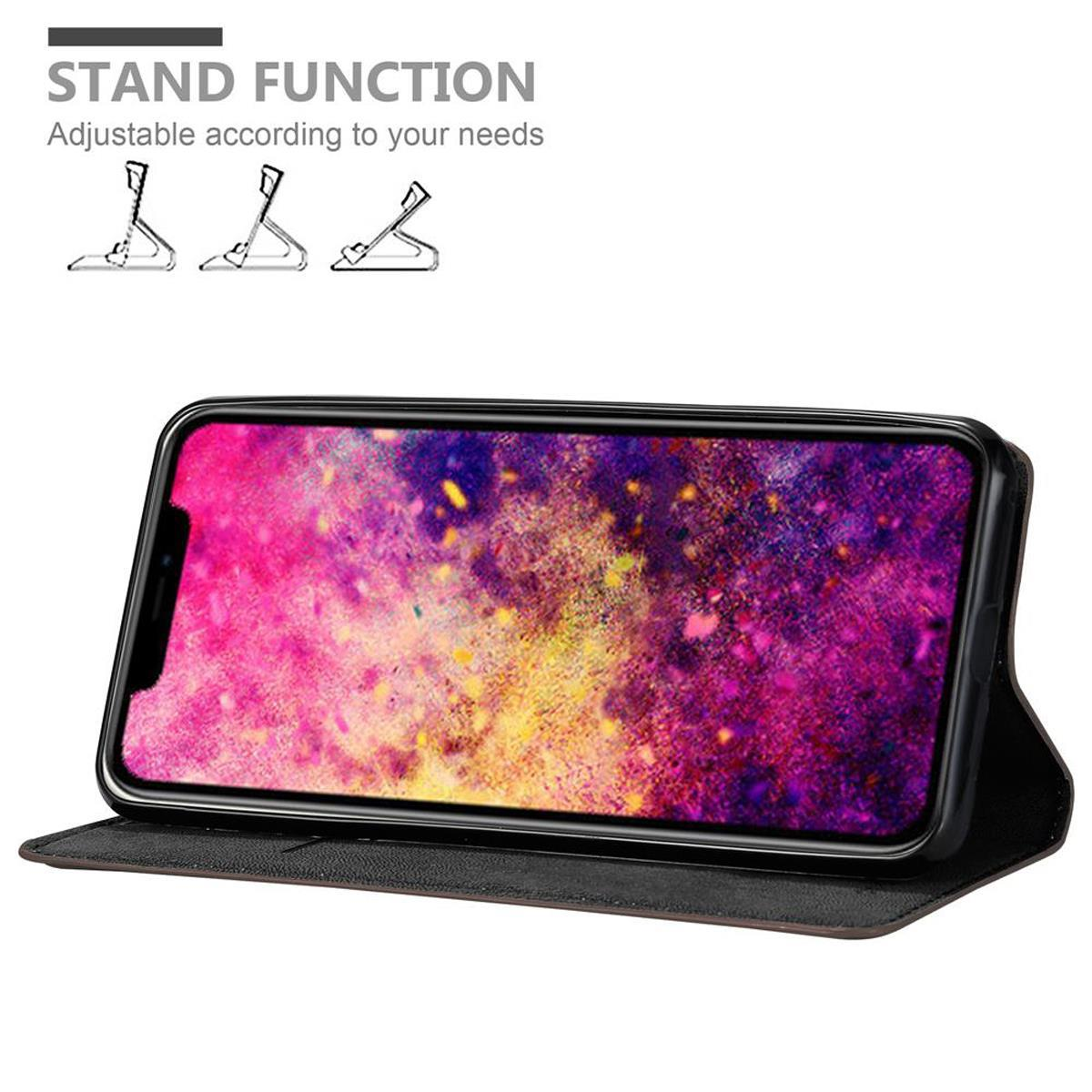 Uno smartphone è su una custodia con supporto, lo schermo mostra arte astratta colorata.