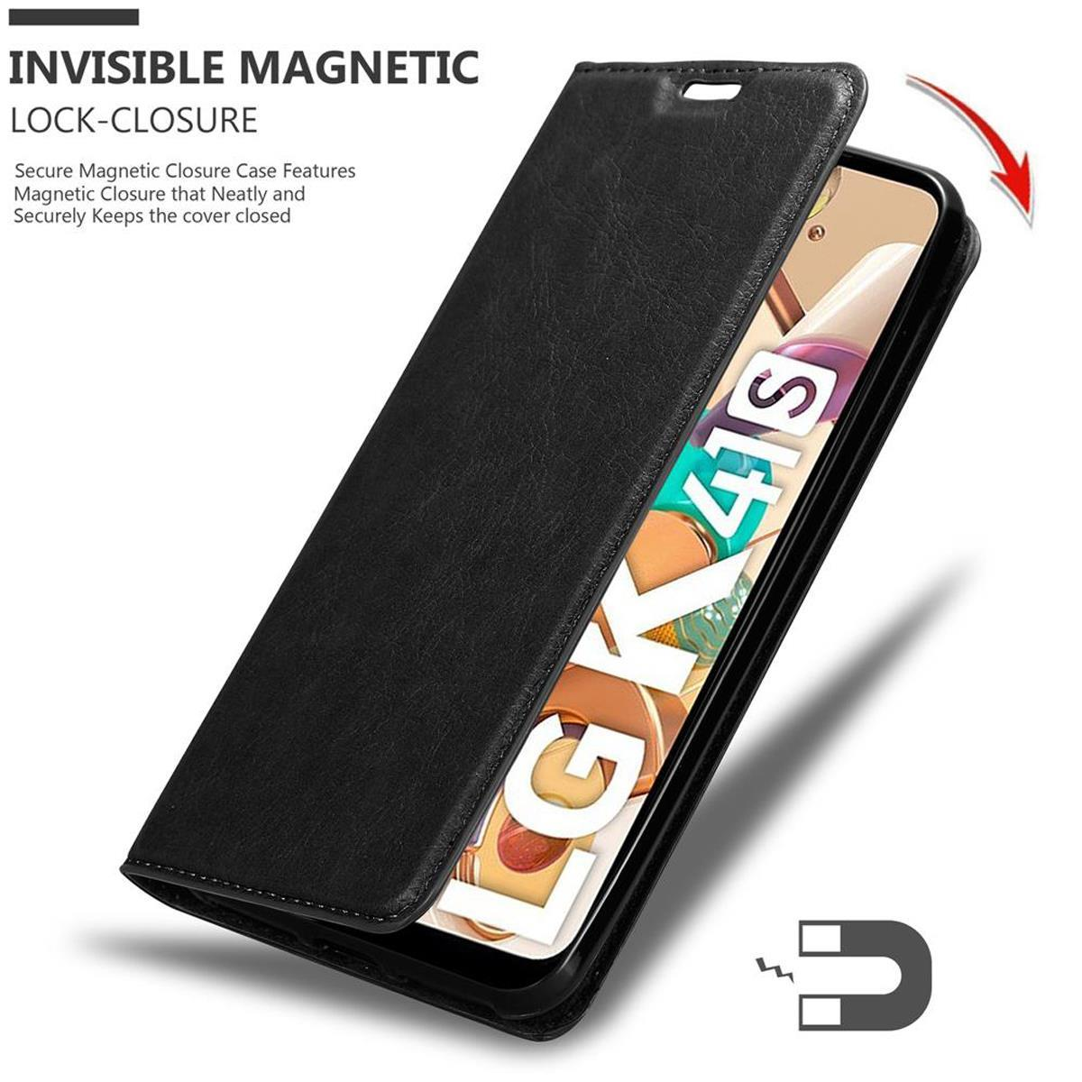 Custodia per telefono nera con chiusura magnetica. Telefono nella custodia, coperchio aperto. LGK41S visibile.