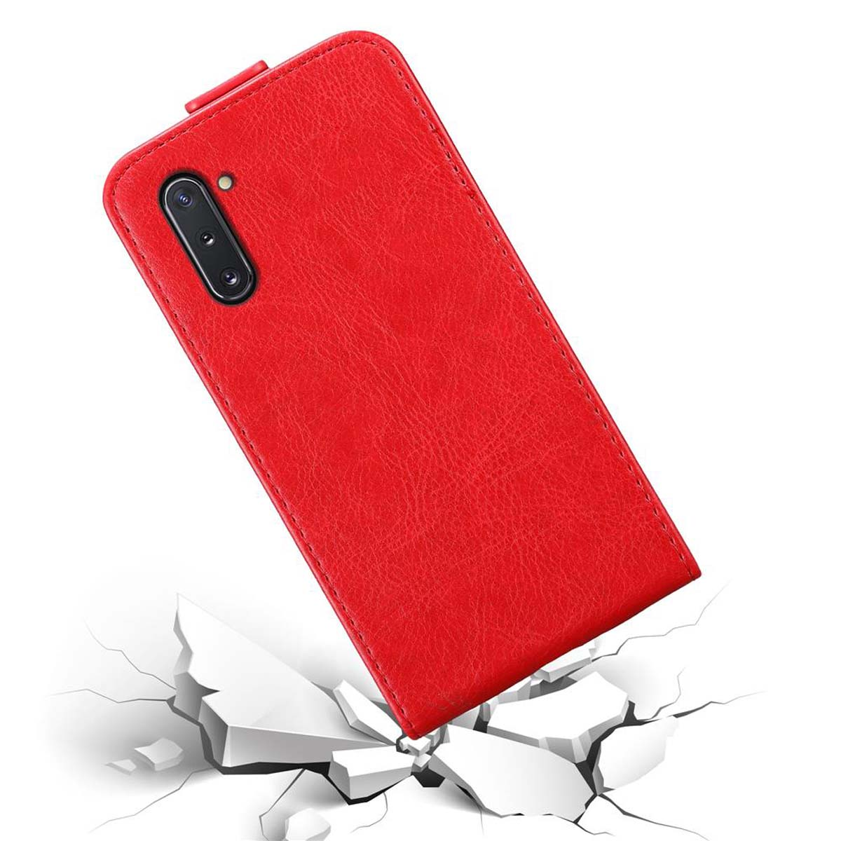 Custodia per telefono rossa. La custodia è su una superficie con crepe.