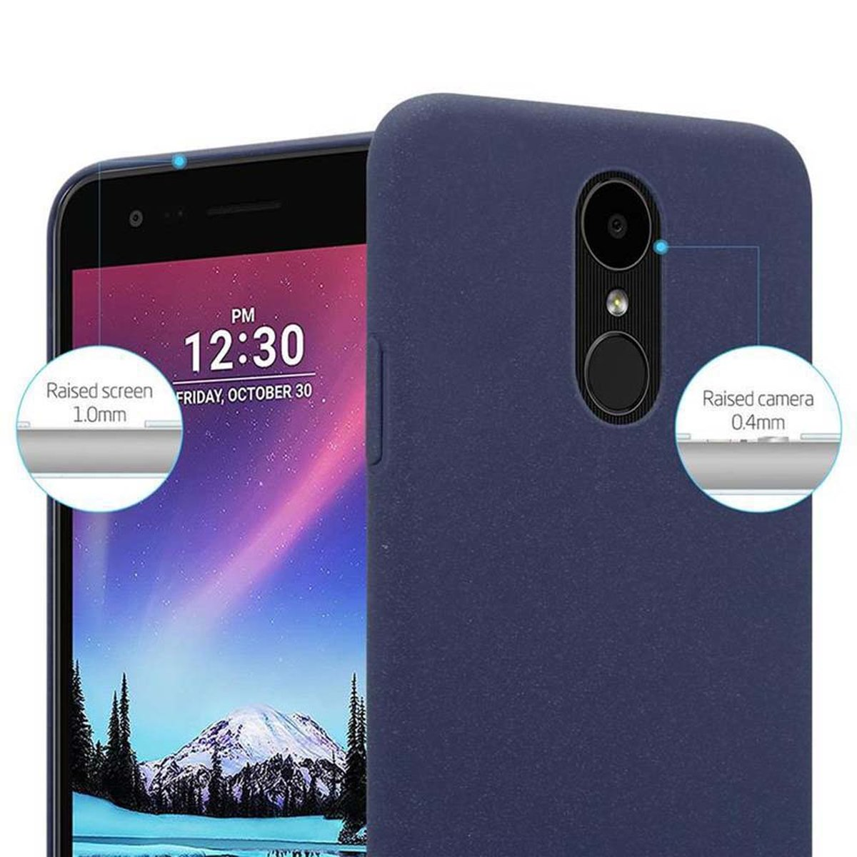 Una custodia blu per telefono con un telefono all'interno. Lo schermo mostra l'ora. Lo sfondo è bianco.