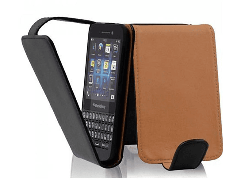 CADORABO Schutzhülle im Flip Style, Q5, SCHWARZ Flip OXID Blackberry, Cover