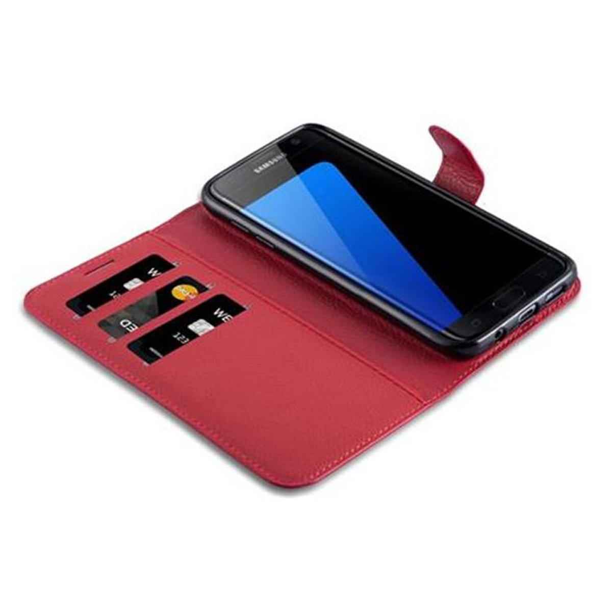 Custodia per telefono rossa con telefono e carte. Custodia aperta che mostra carte e telefono. Sfondo bianco.