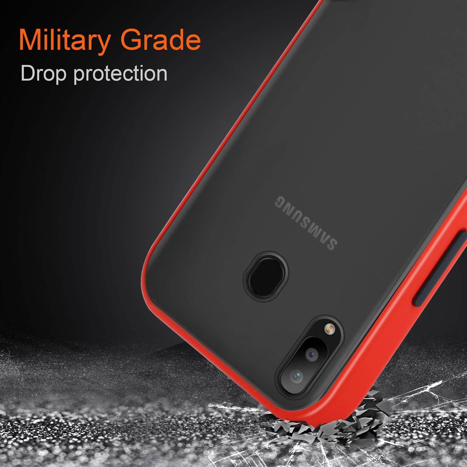 Une coque de téléphone avec un design rouge et noir, avec un téléphone noir à l'intérieur, sur un fond flou.