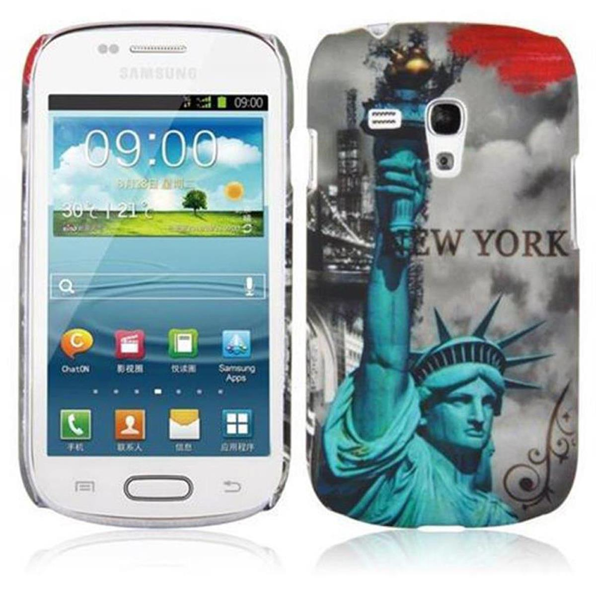 Samsung-Handy mit NYC-Themenhülle, Freiheitsstatue. Telefon zeigt Zeit und Symbole an.