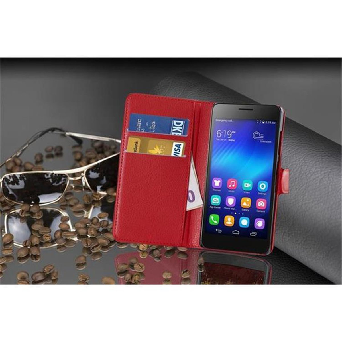 Custodia per telefono con telefono e accessori. La custodia è rossa, il telefono è nero e gli accessori sono visibili.