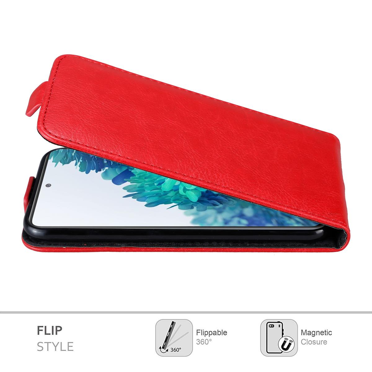 Custodia per telefono rossa, aperta. Il telefono è dentro. La custodia ha una chiusura magnetica e uno stile a ribalta.