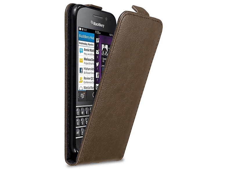 CADORABO Hülle im Flip KAFFEE Q10, Cover, Flip Blackberry, BRAUN Style