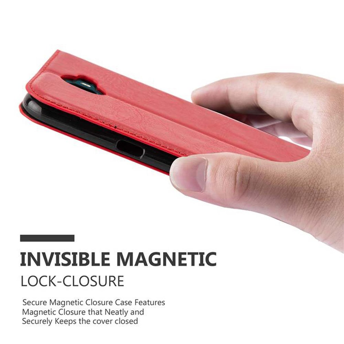 Eine Hand hält eine rote Handyhülle und zeigt einen unsichtbaren Magnetverschluss auf weißem Hintergrund.